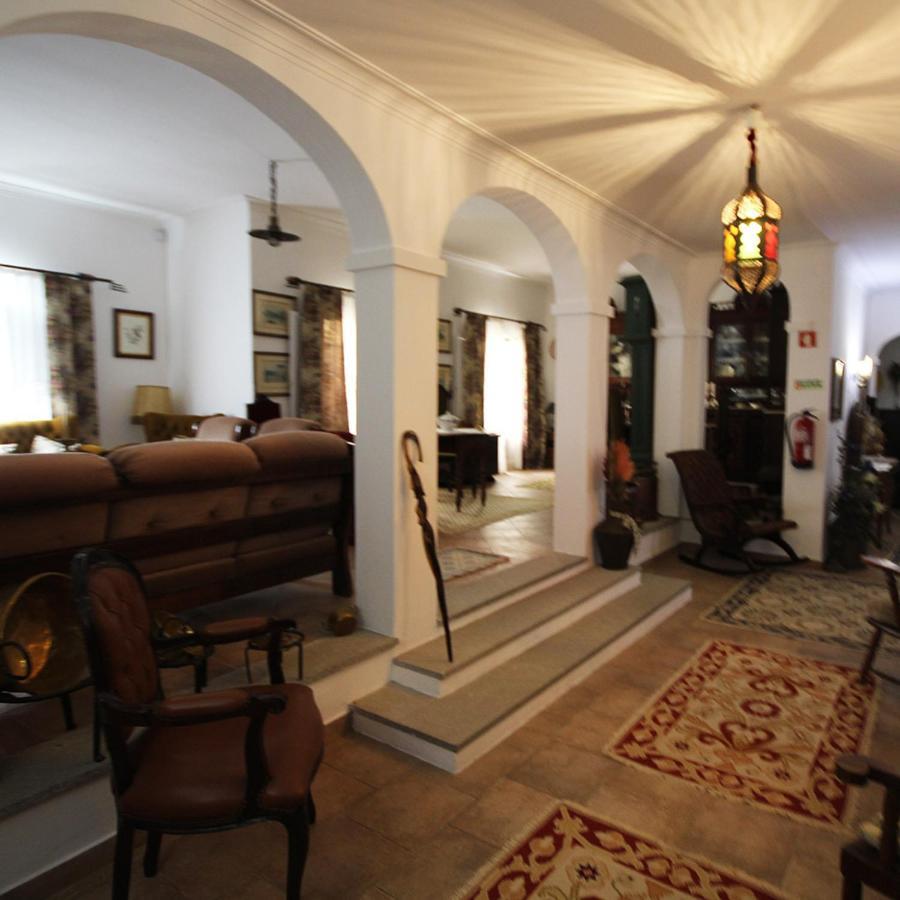 Quinta Do Freixo Bed & Breakfast Регуенгос де Монсараз Екстериор снимка
